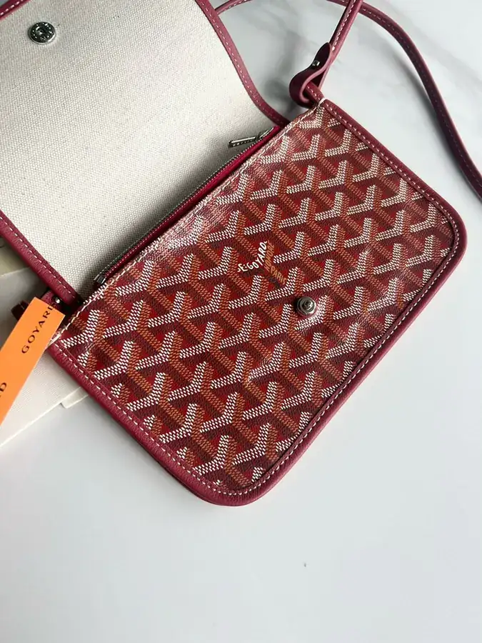 Goyard Envelope Bag Premium Italian Calfskin, Adjustable Strap, Versatile Design