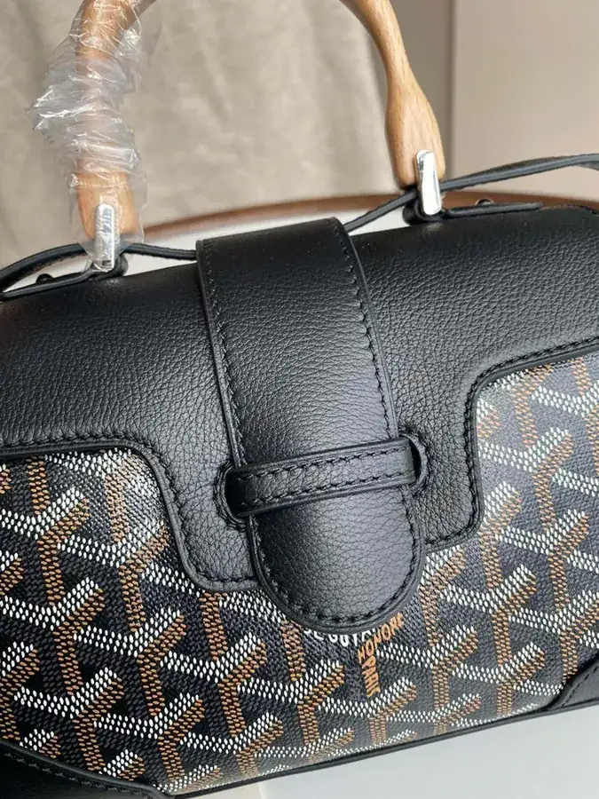 Goyard Saigon Mini Bag with Elegant Design