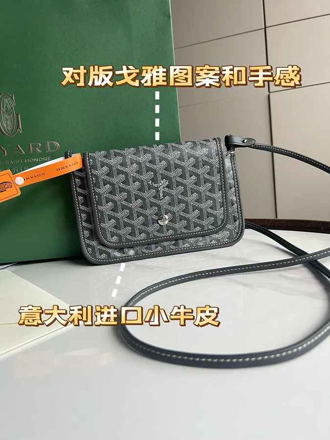 Goyard Envelope Bag Premium Italian Calfskin, Lightweight and Versatile