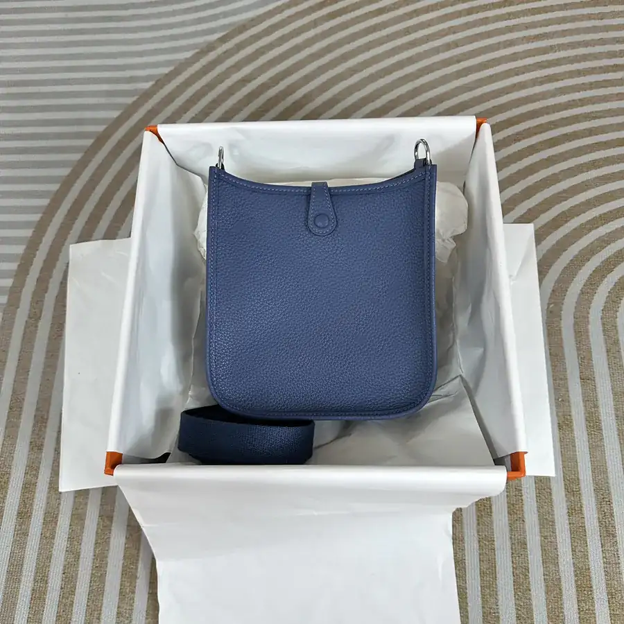 Handmade Evelyne Mini Crossbody Bag 17cm