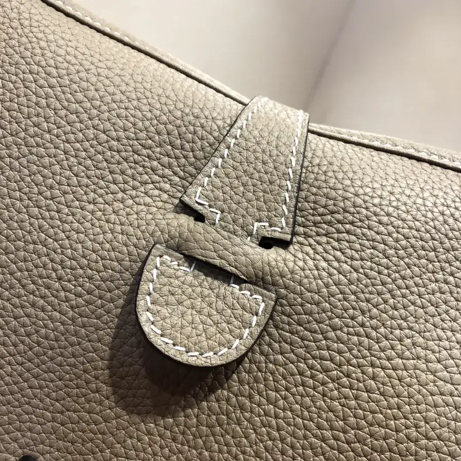 Evelyne Bucket Bag Semi Handmade Grained Calfskin