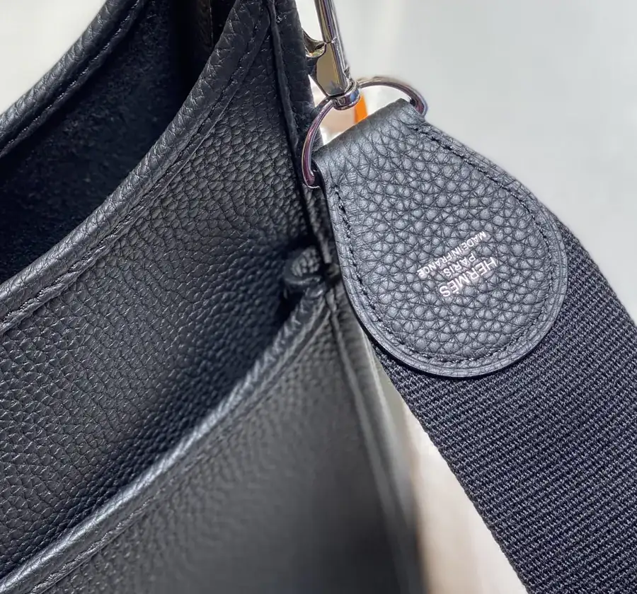 Evelyne Black Silver Bucket Bag