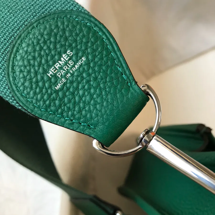 Evelyne 伊芙琳 Bucket Bag Semi Handmade Grained Calfskin