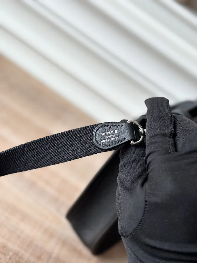 Handmade Evelyne Mini Black with Silver Clasp