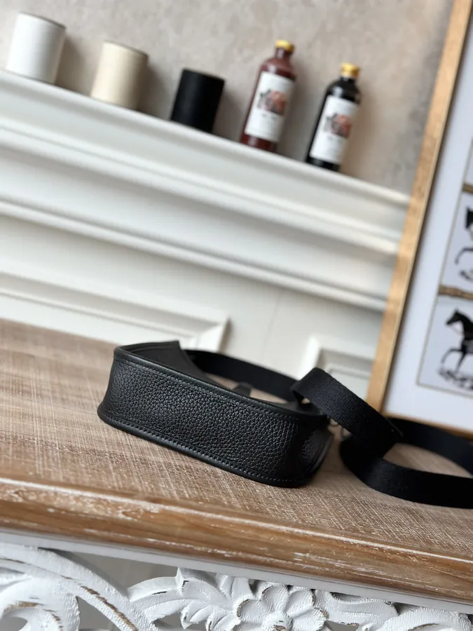 Handmade Evelyne Mini Black with Silver Clasp