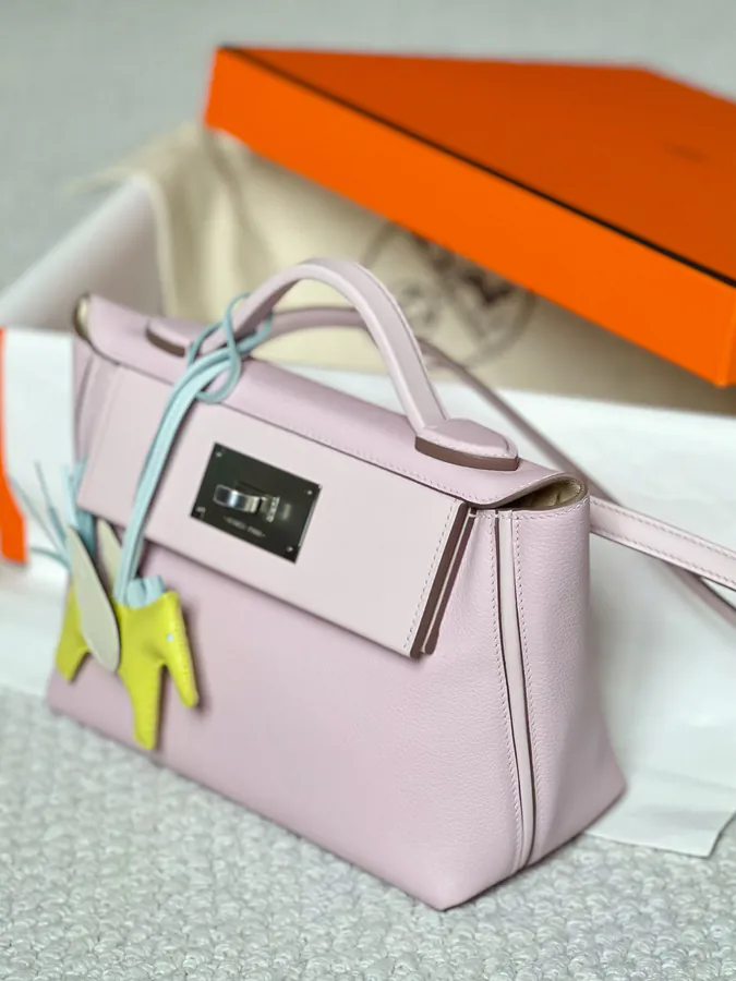 Mini 2424 New Color 09 Dreamy Purple Calfskin Wallet