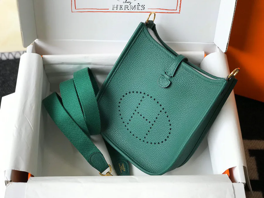 Evelyne Handmade Bucket Bag 17Cm
