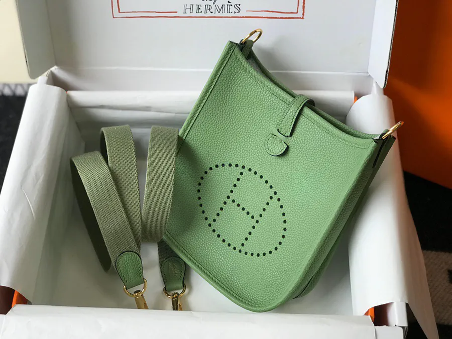 Evelyne Handmade Bucket Bag