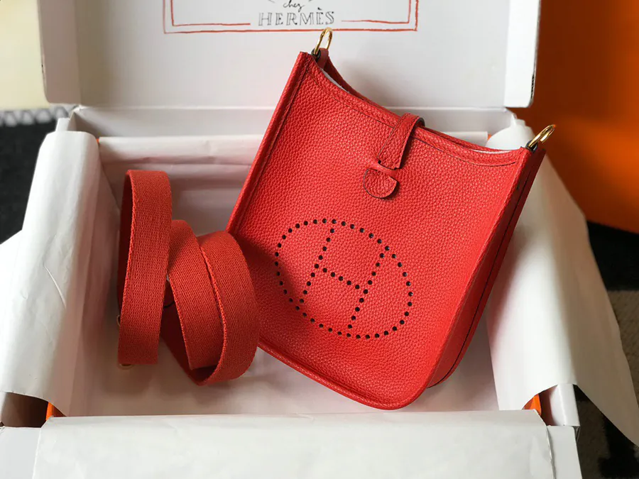Evelyne Handmade Bucket Bag