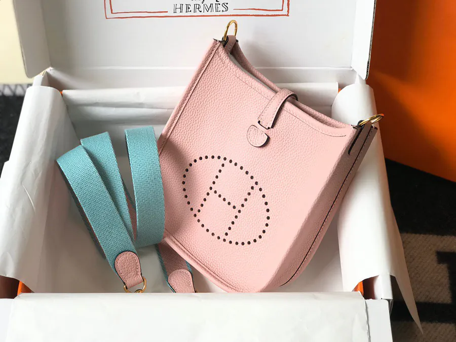 Evelyne Handmade Bucket Bag