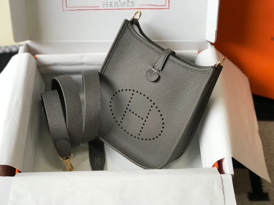 Evelyne Handmade Bucket Bag 17Cm