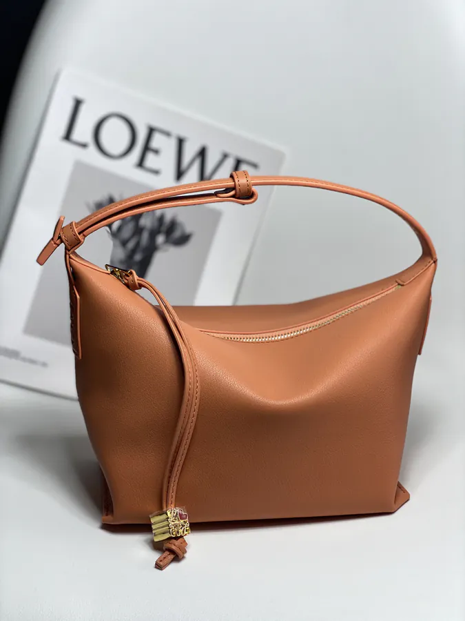 Löwe New Cubi Tote Limited Edition