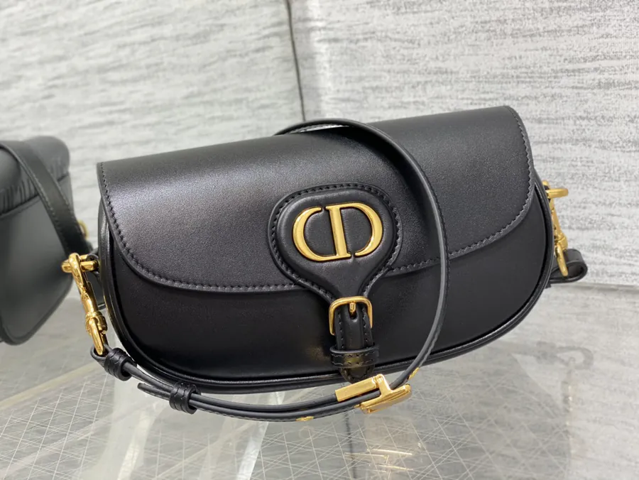 Bobby Series P650 Handbag Premium Calfskin, Adjustable Strap, Versatile Style