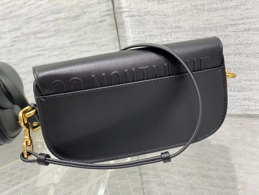 Bobby Series P650 Handbag Premium Calfskin, Adjustable Strap, Versatile Style