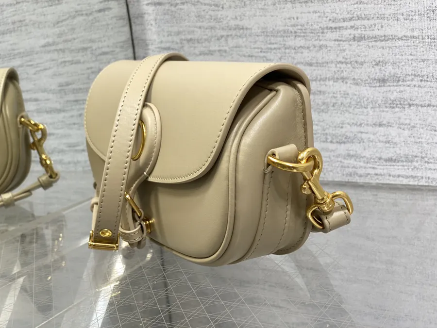 Bobby Series P650 Handbag Premium Calfskin, Stylish and Durable