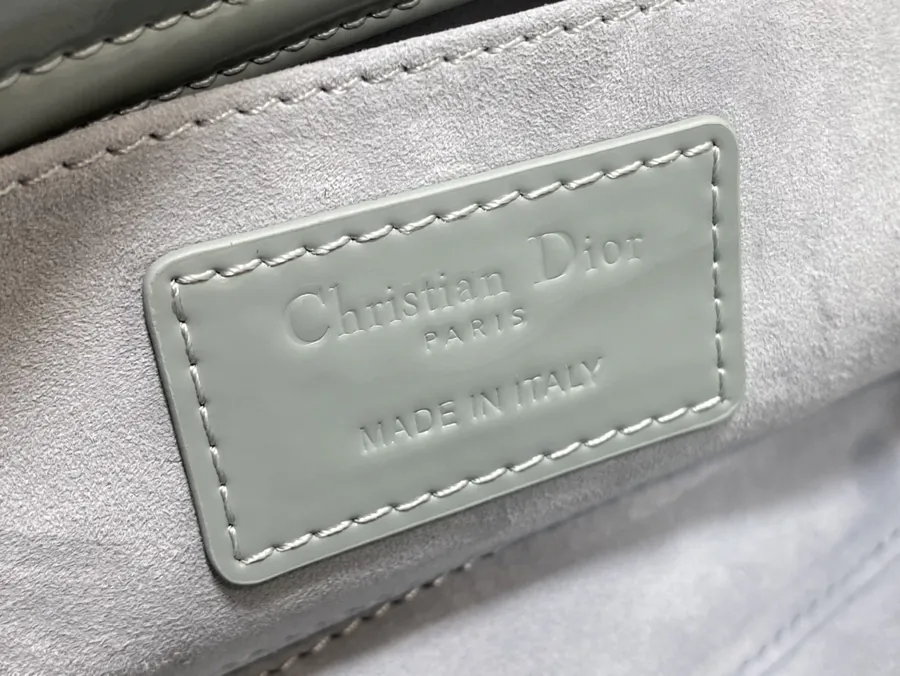 P650 Rock Grey Painted Calfskin Bucket Bag