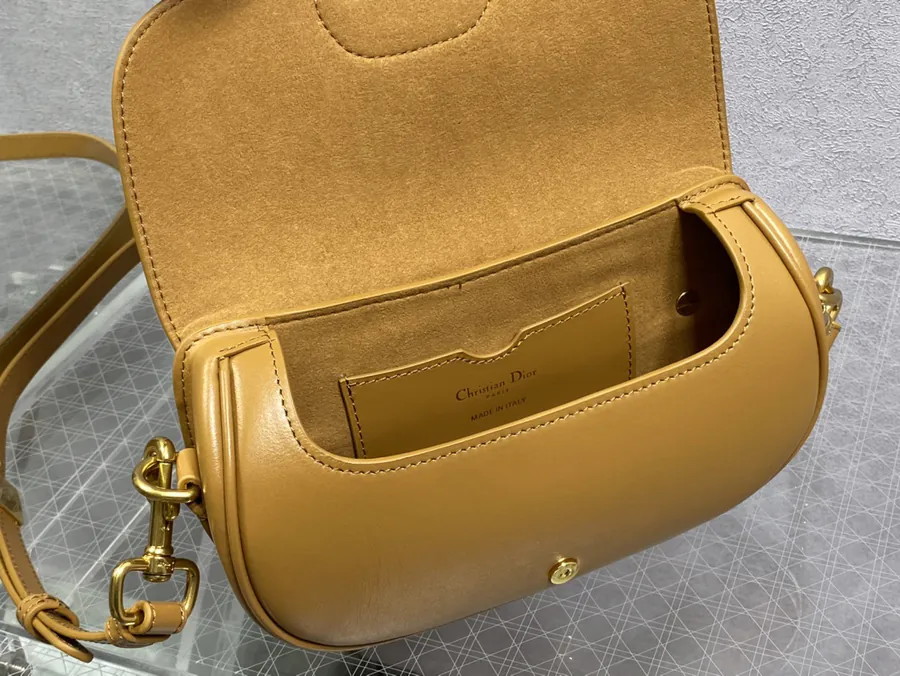 Bobby Series P600 Handbag Premium Quality