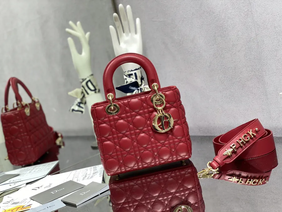 P700 Lady Cherry Red Calfskin Wallet with Gold Buckle