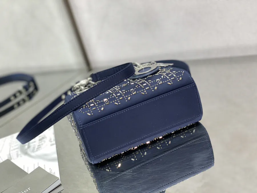 P500 Lady Series Graceful Silk Bag