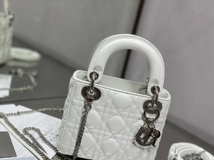 P600 LADY Three Compartment Pure White Leather Bag