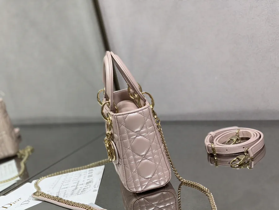 Premium Quality P600 Lady Three Compartment Glossy Sheepskin Bag