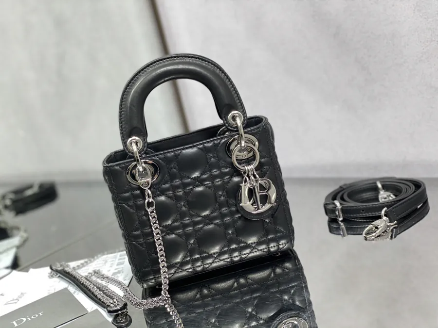 Premium Quality P600 Lady 3 Compartment Grained Sheepskin Bag