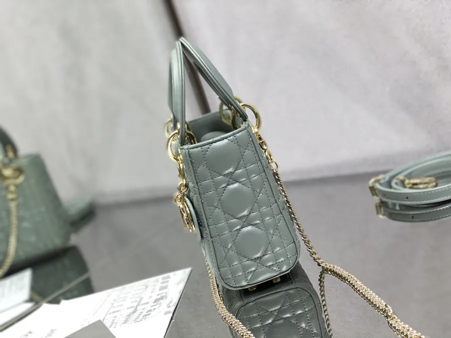 Premium Quality P600 Lady 3 Compartment Rock Gray Sheep Buckle Bag