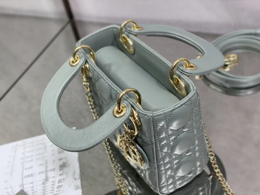 Premium Quality P600 Lady 3 Compartment Rock Gray Sheep Buckle Bag
