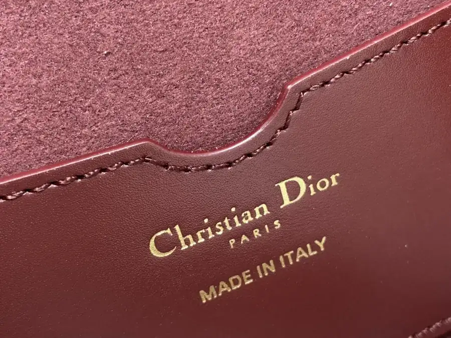 Premium Quality Wine Red Medium Bucket Bag