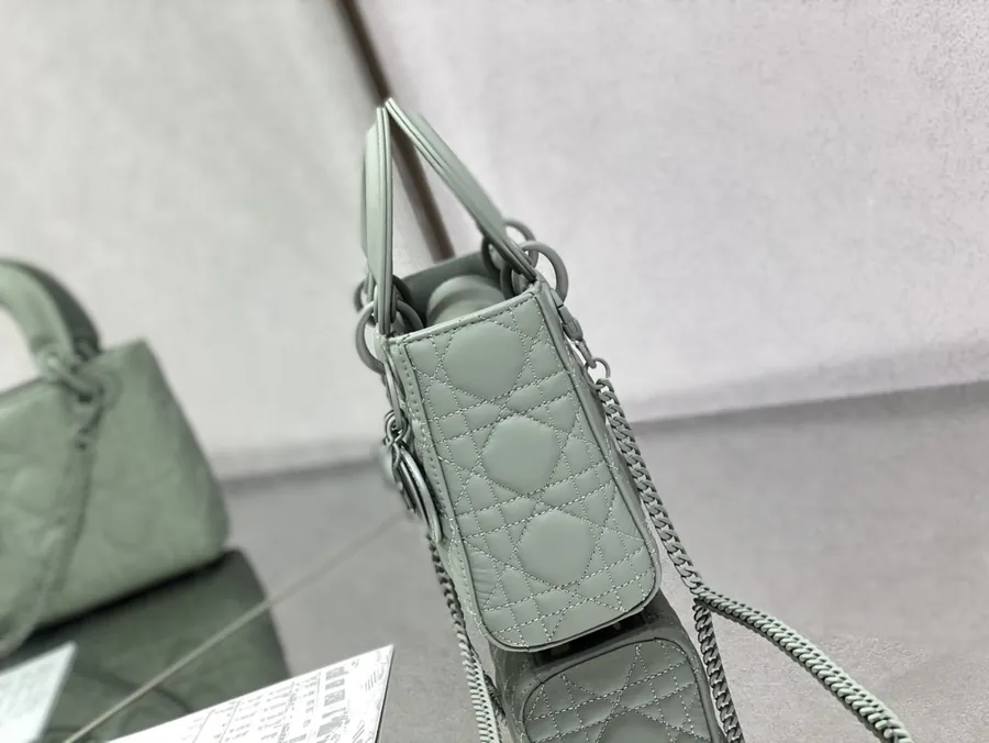 P600 Lady Three Compartment Matte Leather Bag