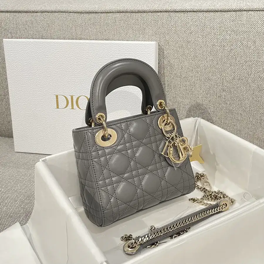 P600 Premium Quality Bucket Bag with 17cm Handle