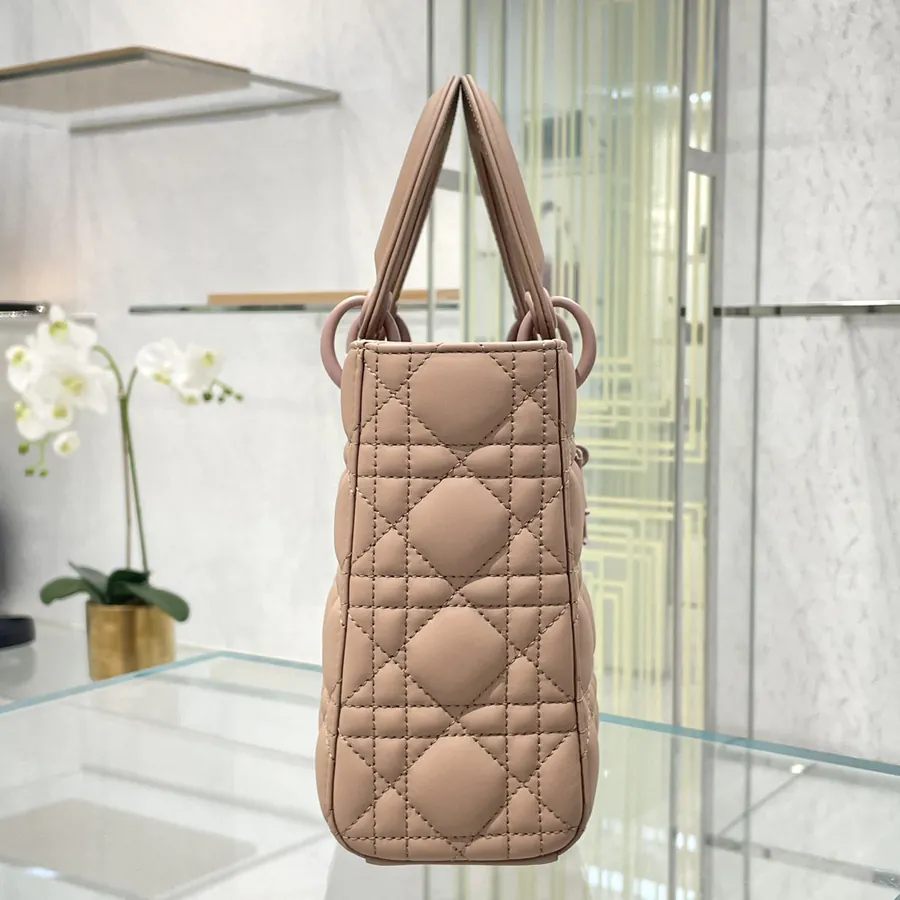 P700 Premium Quality CD 4 Compartment Sand Texture Tea