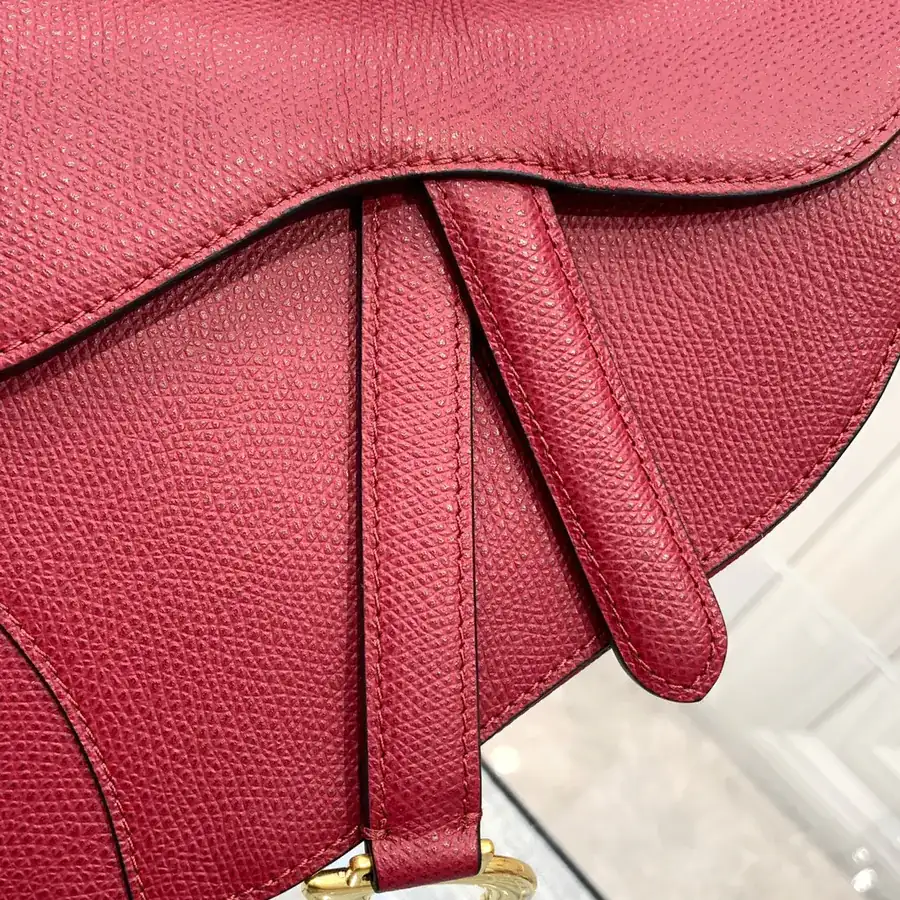P700 Premium Quality Red Saddle Handed Small