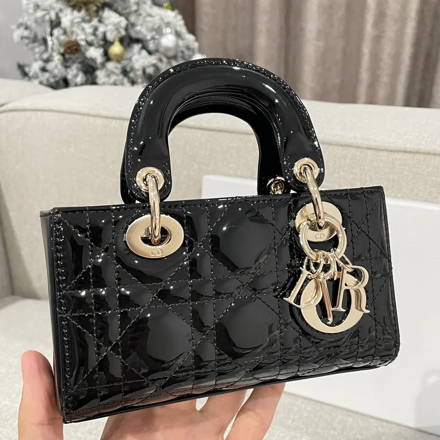P600 D Joy 16cm Black Mini Bag