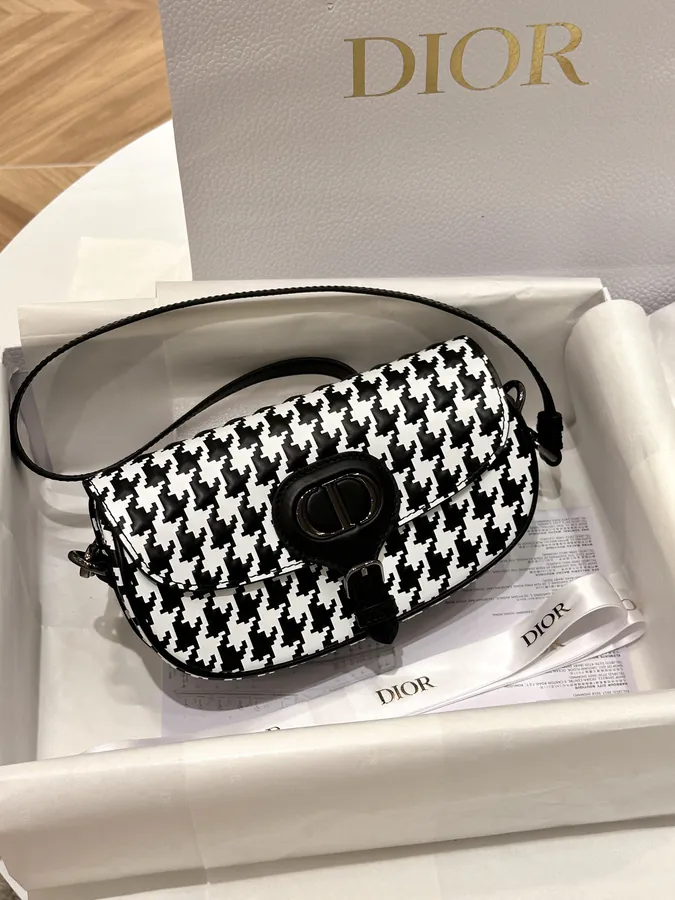 Bobby New Moon Check Bucket Bag