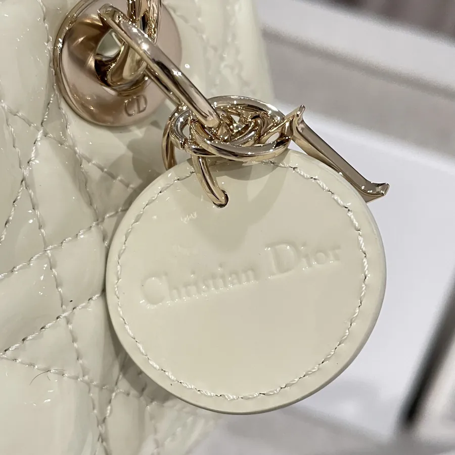 P600 Joy 16 Mini Crystal Clear Glossy Calfskin
