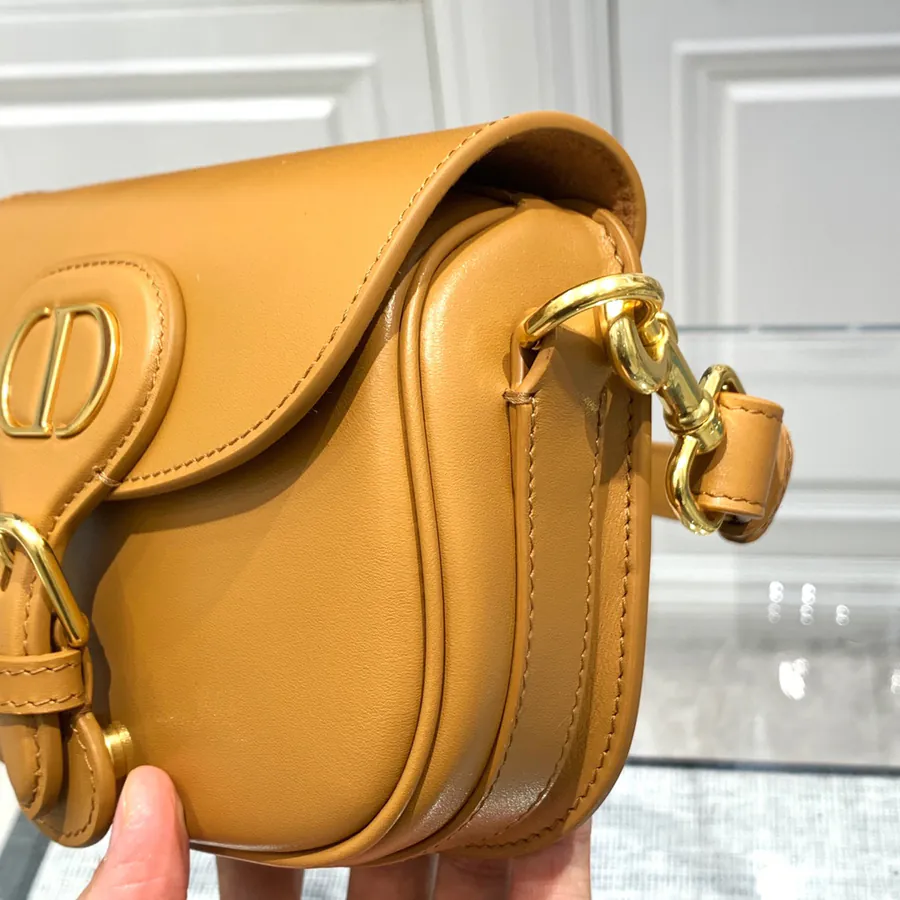 P600 Premium Quality CD Small Bucket Bag in Caramel