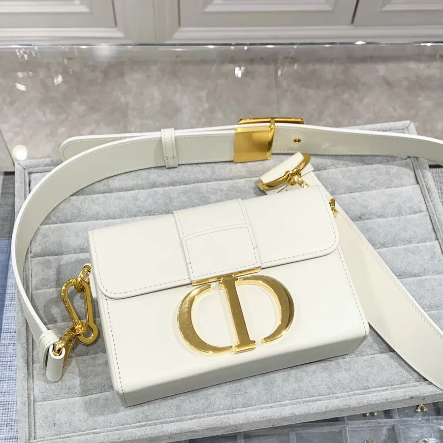 P680 Premium Quality Montaigne Box in White