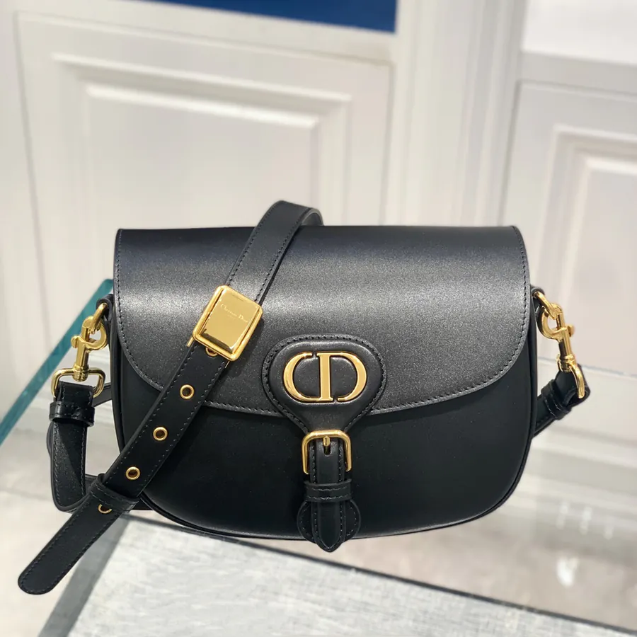 P700 Premium Quality Bucket Bag in Black