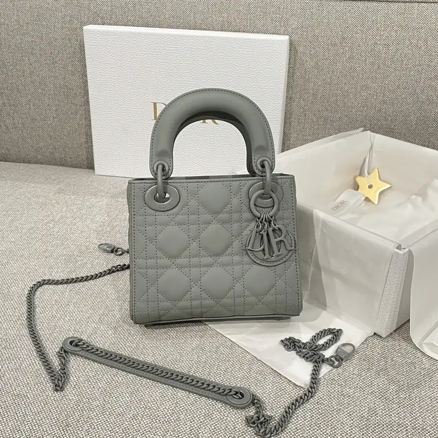 P600 Premium Quality CD 17cm Rock Gray Bucket Bag