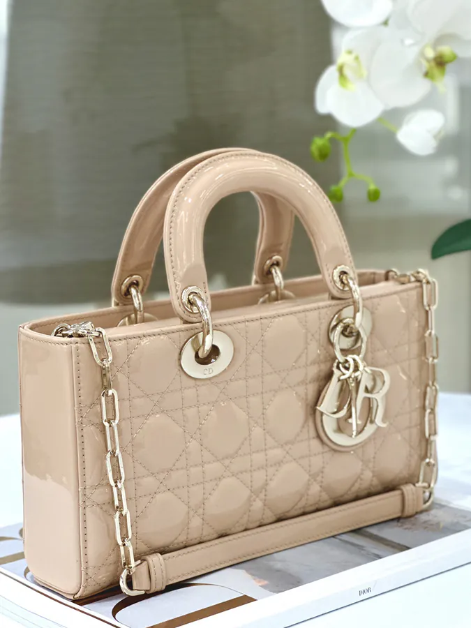 D Joy 26cm Bucket Bag in Pink