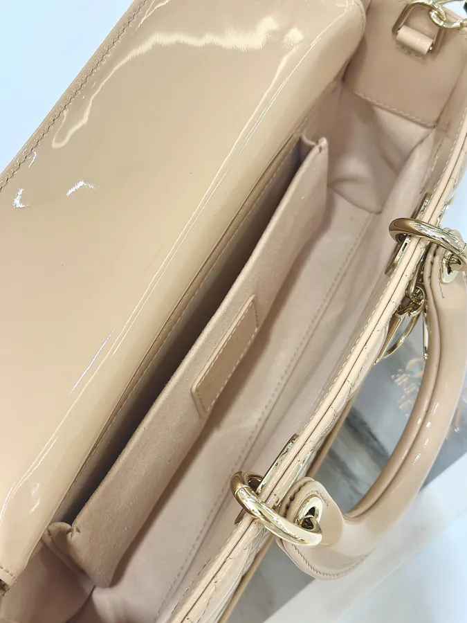 D Joy 26cm Bucket Bag in Pink