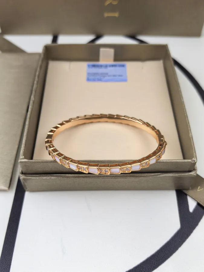 BVLGARI Single Circle White Mother of Pearl and Diamond Snake Bone Bracelet