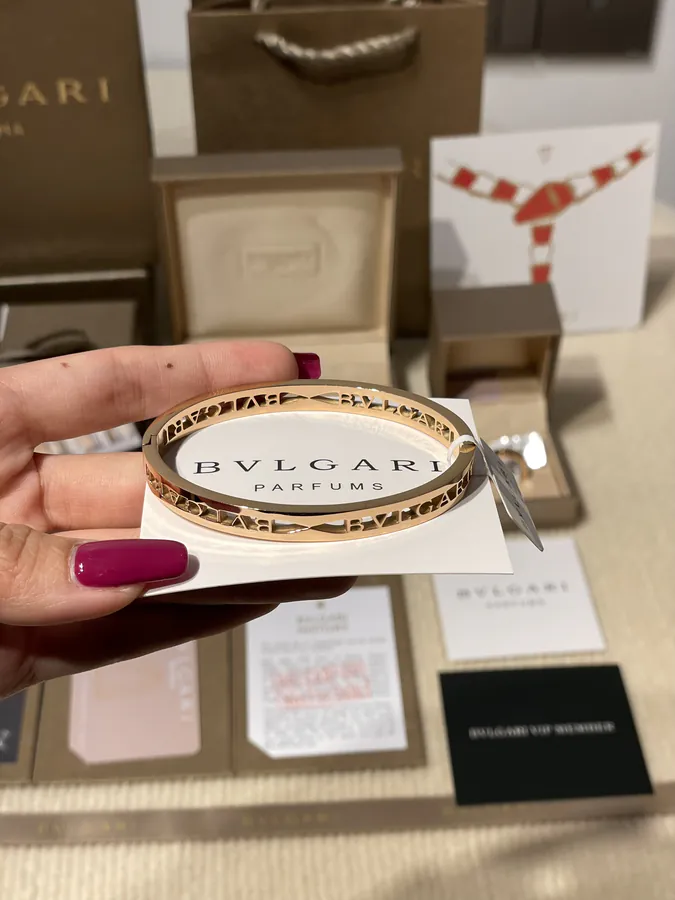 BVLGARI Hollow Letter Bracelet