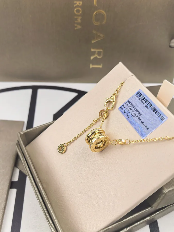 Bulgari Double Ring Semi Diamond Spring Necklace