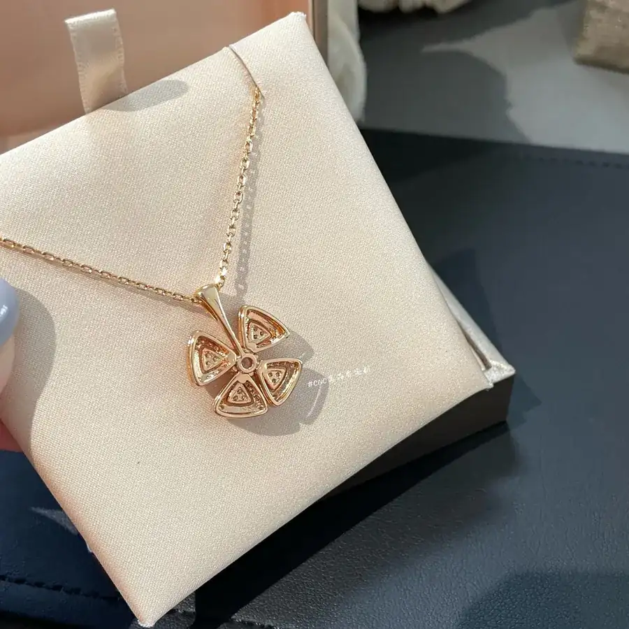 Bulgari Four Leaf Clover Necklace from Fiorever Collection