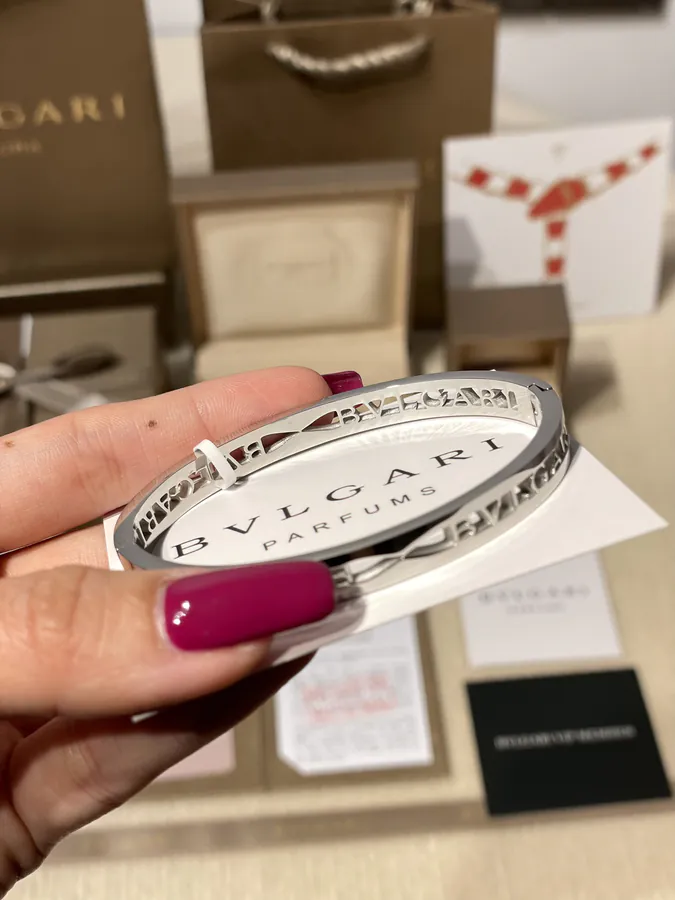 BVLGARI Hollow Letter Bracelet