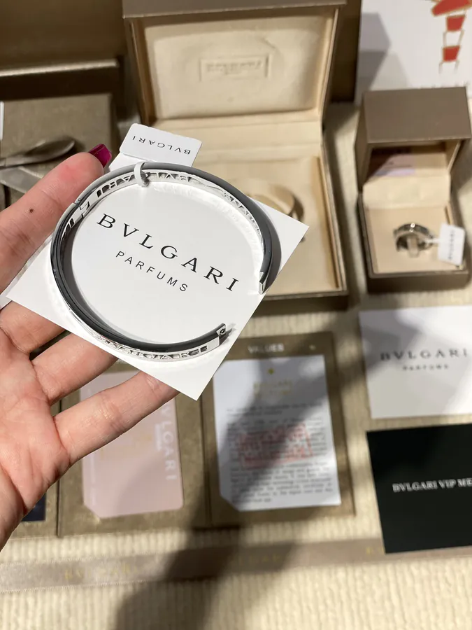 BVLGARI Hollow Letter Bracelet