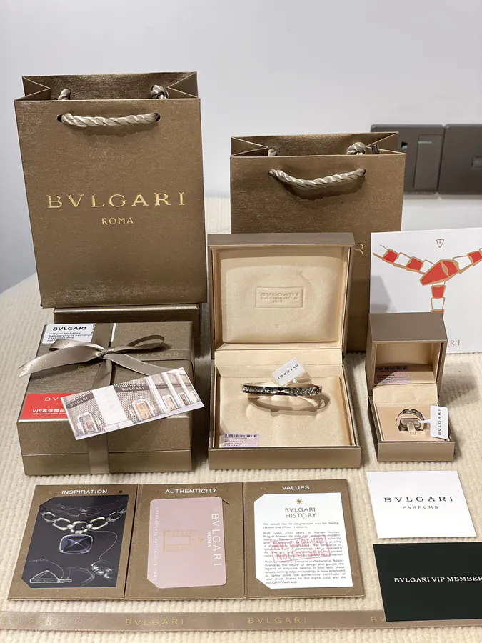 BVLGARI Hollow Letter Bracelet