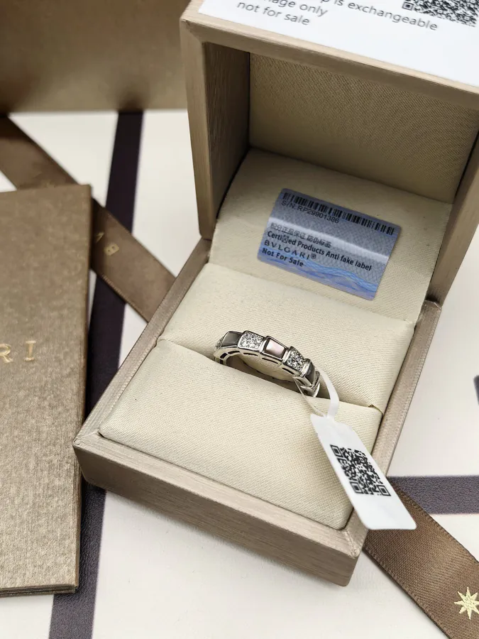 Bulgari Serpenti Single Ring with Diamonds and Mother of Pearl